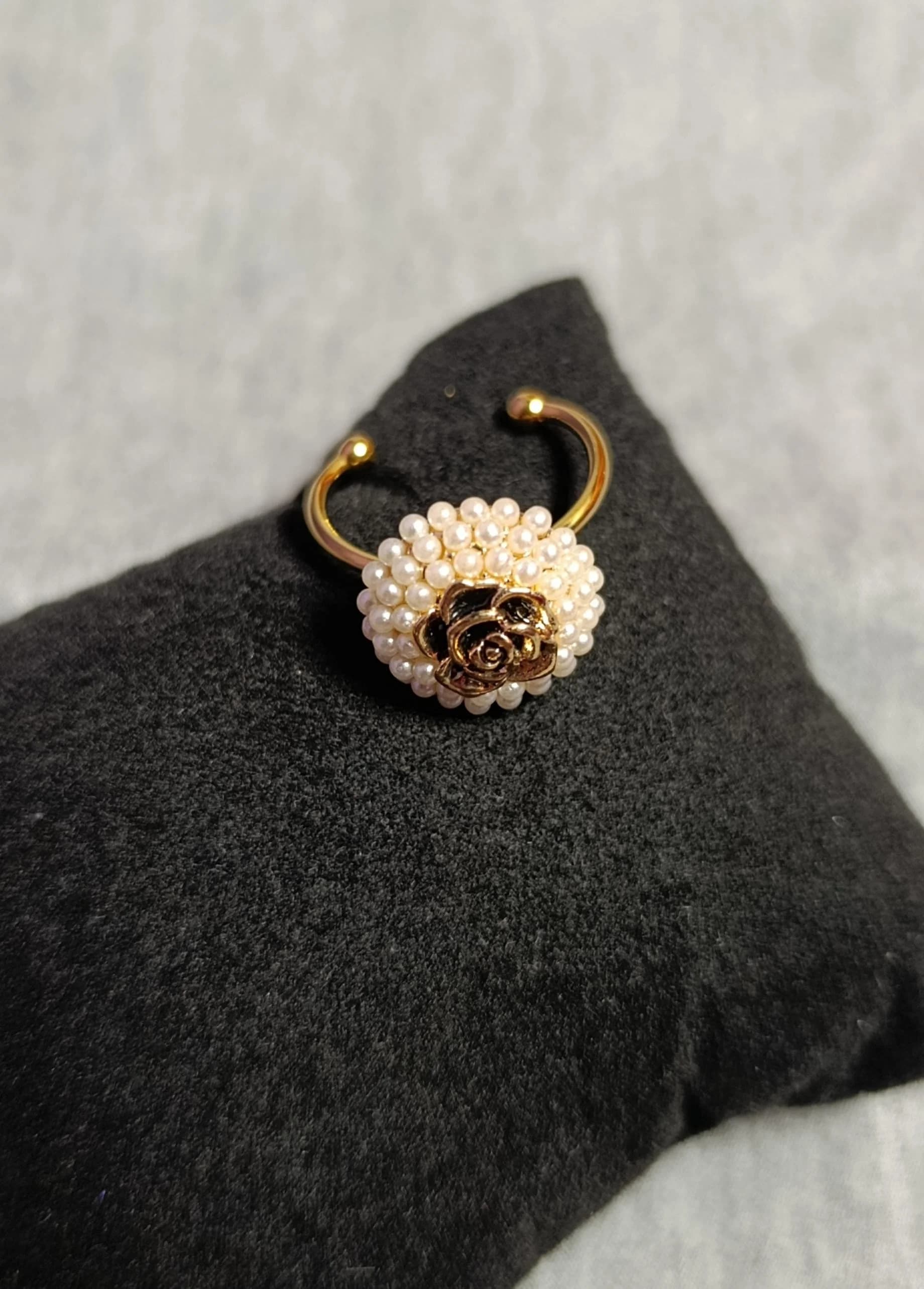 Bague Fleur Noire Vintage 🌹 (pièce unique) — photo 2