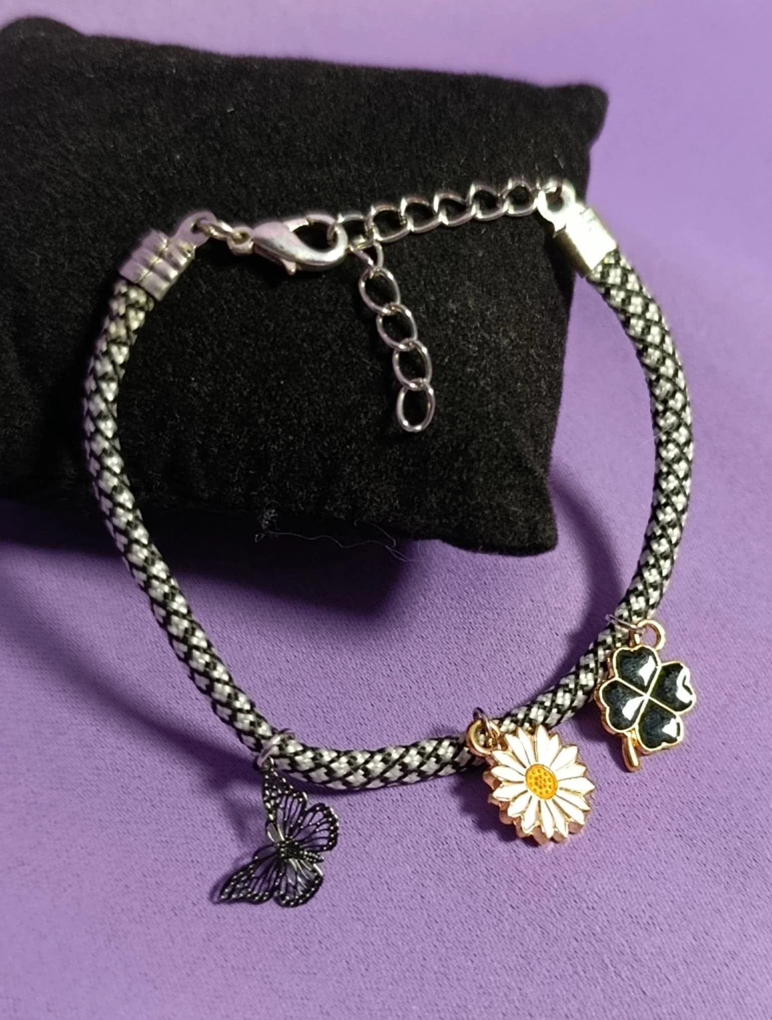 Bracelet Black & White Lucky 🍀 (pièce unique)